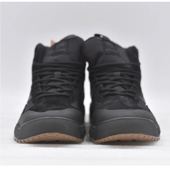 VANS MTE 1 ULTRARANGE EXO BOOTS SHOES MENS OR WOMENS BLACK $135 MULTI SIZE - Picture 2 of 5